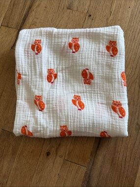 aden + anais Classic Muslin Swaddle Receiving Blanket Orange Owls Print White